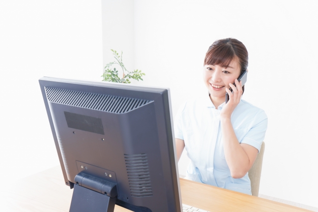 医師が訪問先で診察に集中できるために